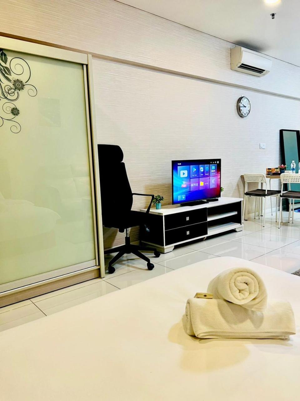Luxury Mercu Summer Suites At Kualalumpur Куала-Лумпур Экстерьер фото